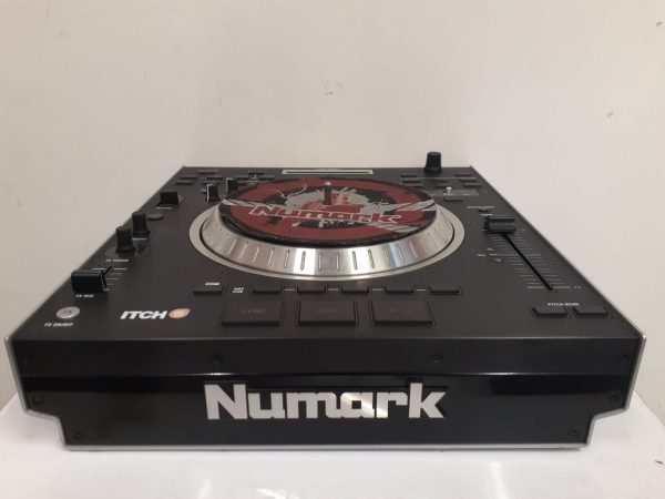 CONTROLADOR DJ NUMARK V7