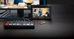 Lee más sobre el artículo ATEM MINI UNA PODEROSA SOLUCION DE MEZCLA DE VIDEO Y AUDIO EN UNA PEQUEÑA CAJA 